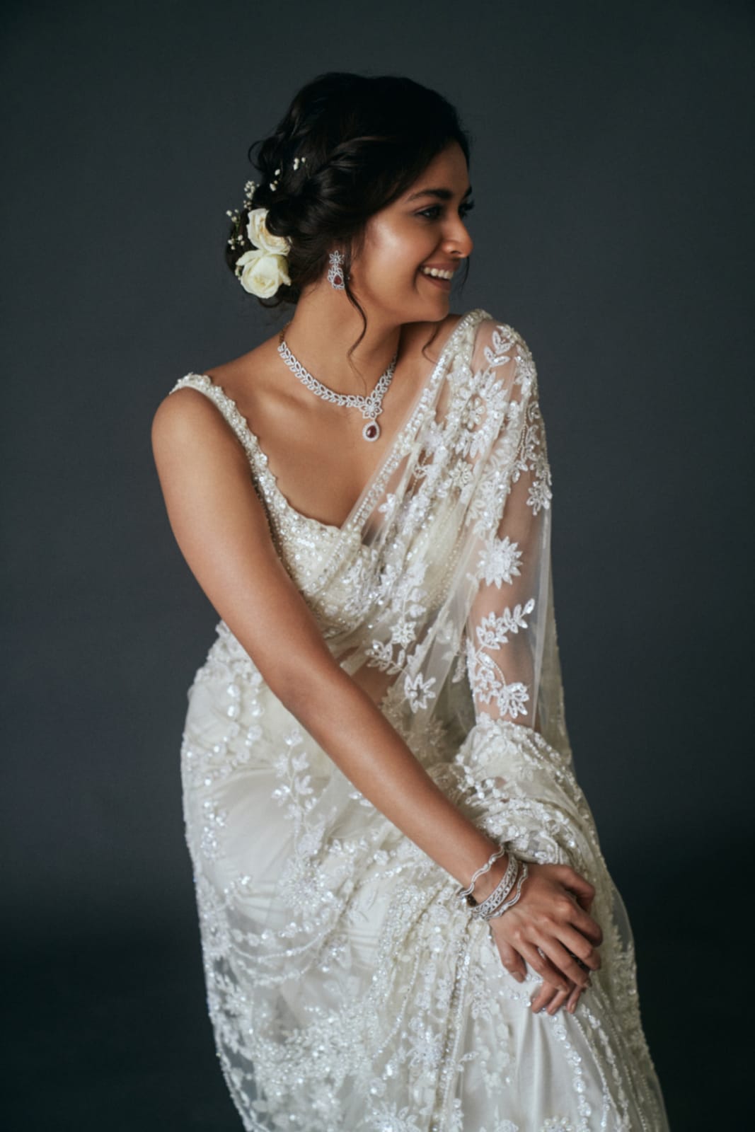 Cassie in Ivory