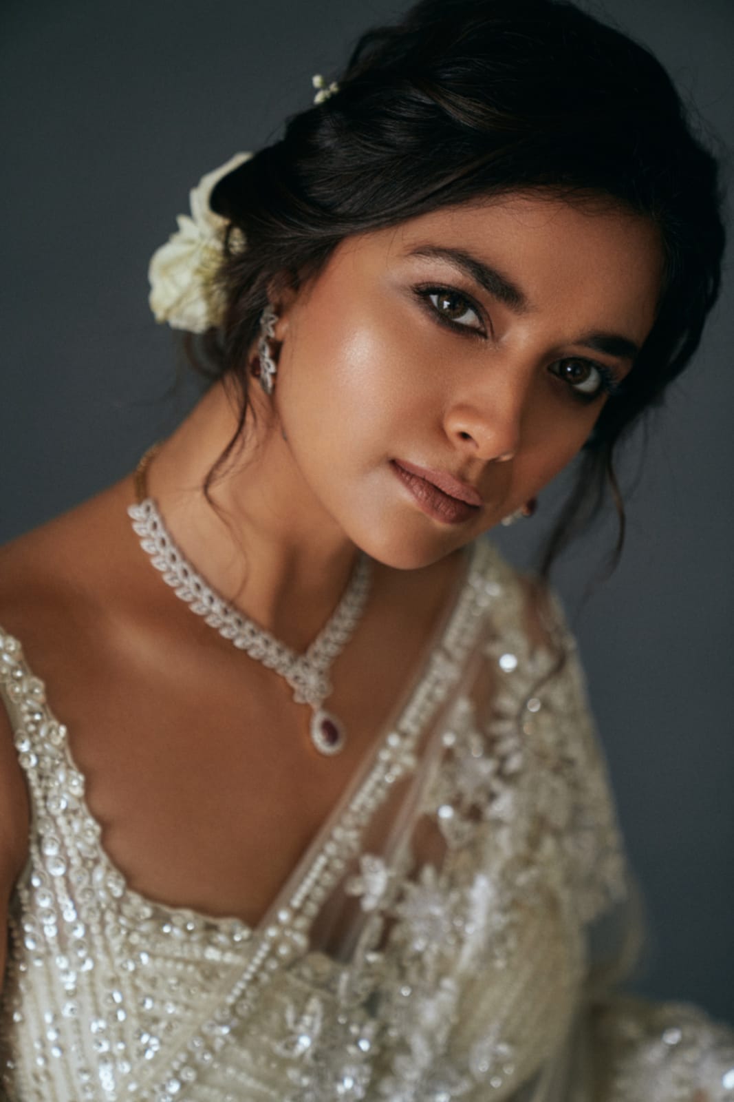 Cassie in Ivory