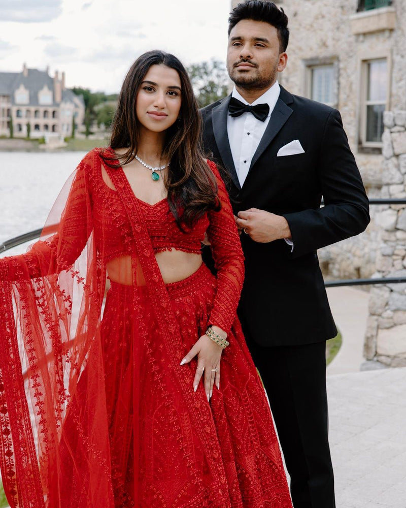 Chamine Robince wearing the Bahar