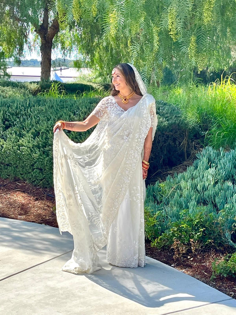 Elizabeth Strichartz wearing the Nura