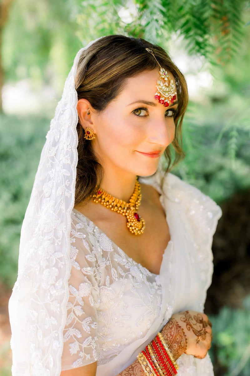 Elizabeth Strichartz wearing the Nura