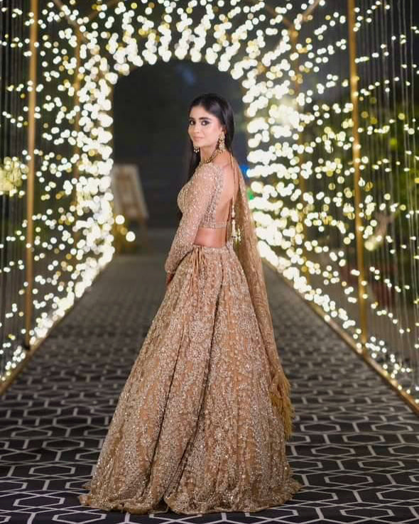 Nikitaa N wearing the Dilshad