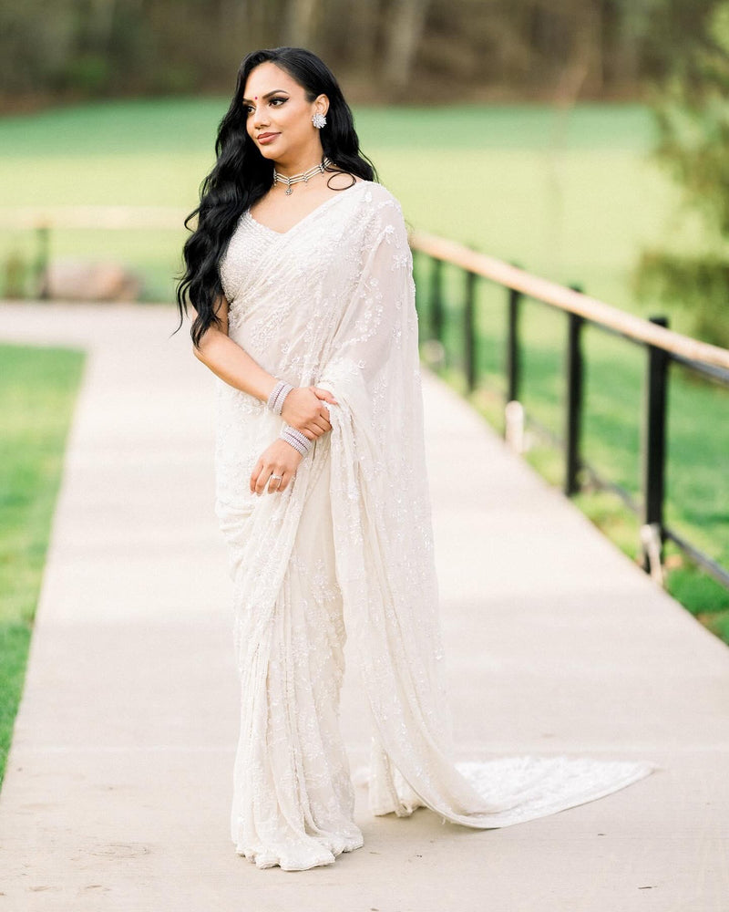 Nishani Subaskaran wearing the Qaynat