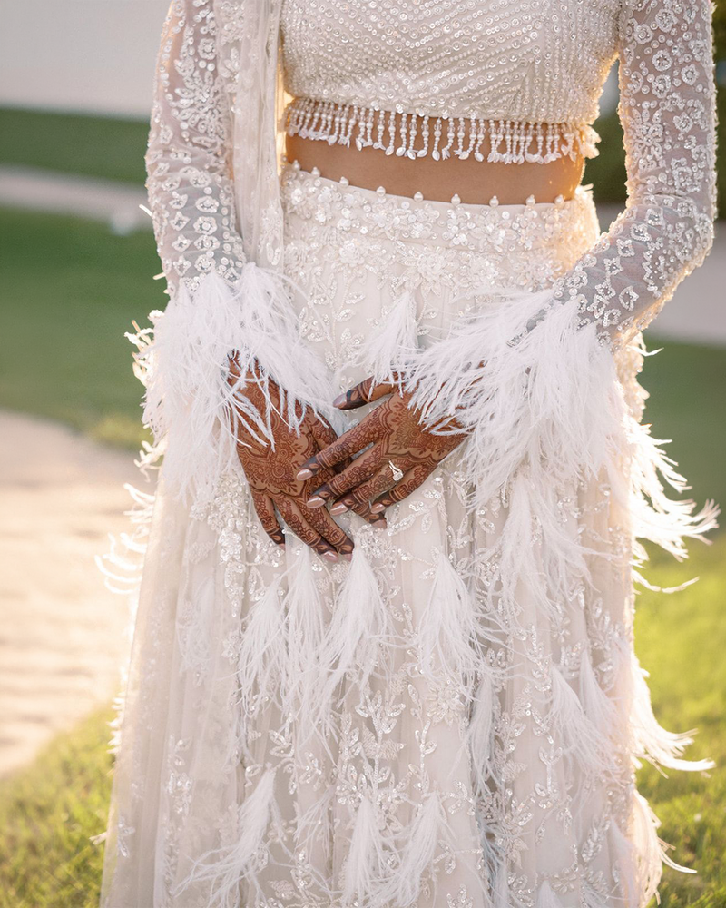 Pooja Joshi wearing the Zuriya