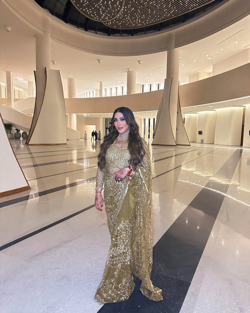 Shynna Jhaji wearing the Maristela