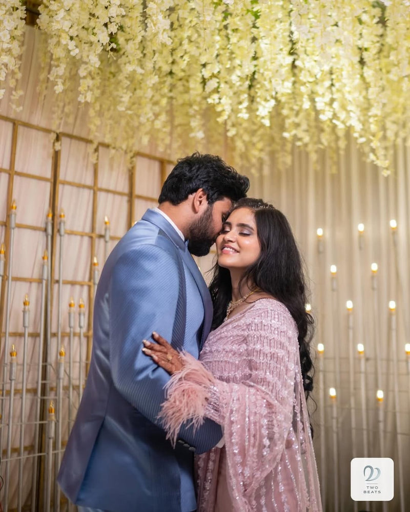 Swetha Reddy wearing the Liana