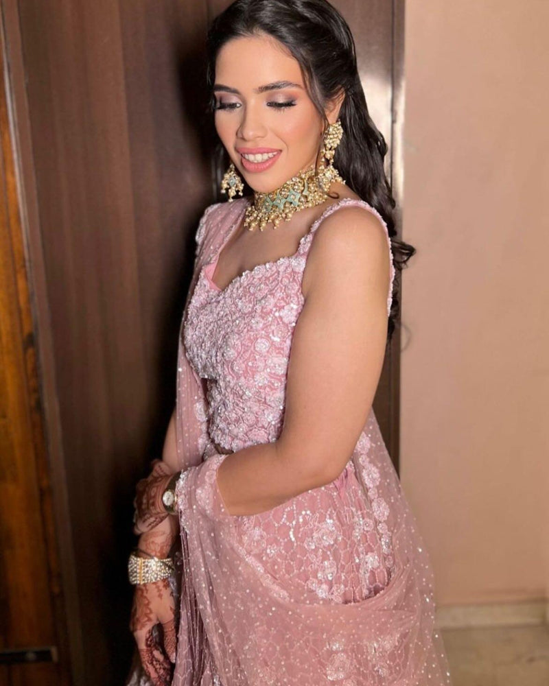 Tanisha Sainani wearing the Nargis