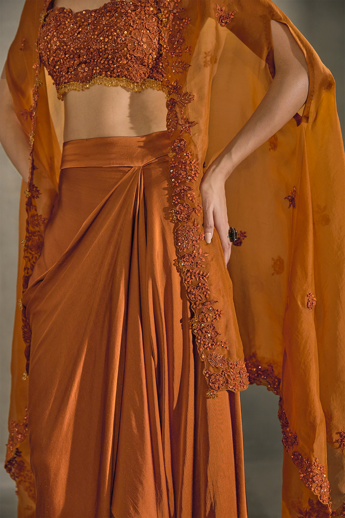Amber Cape Set