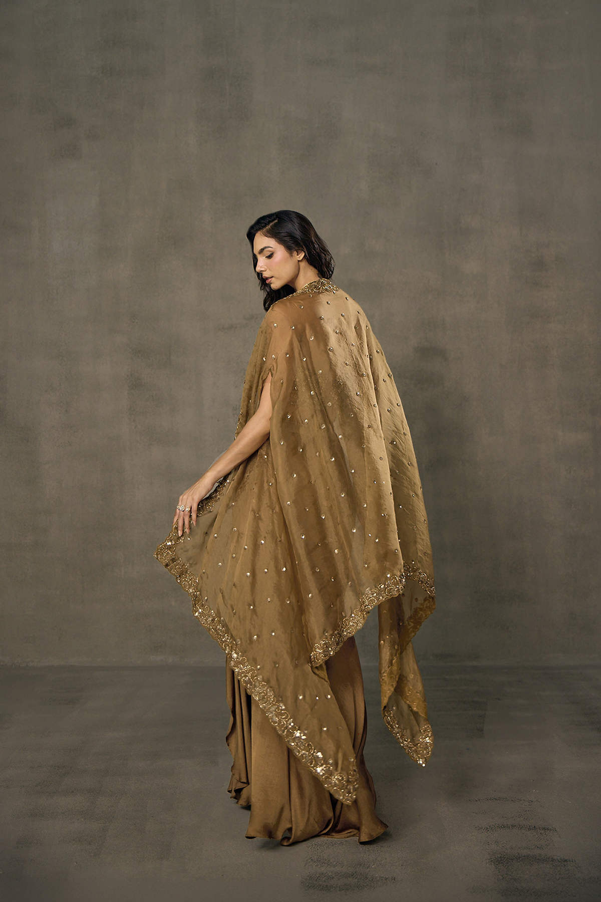 Clarissa Cape Set