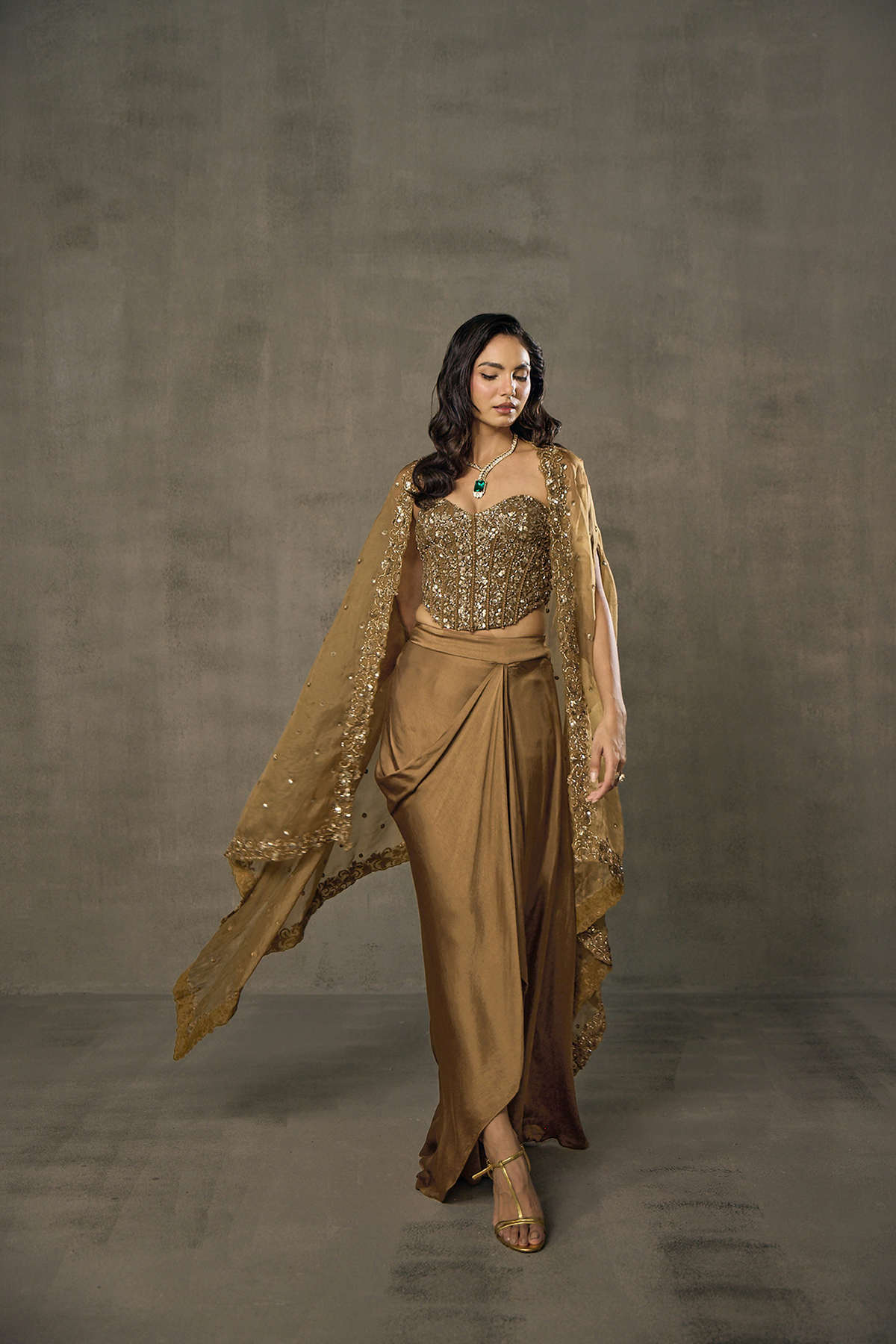 Clarissa Cape Set