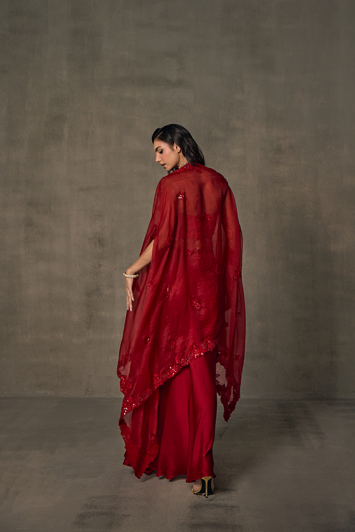 Eva Cape Set